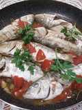 Mormore con olive e capperi