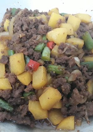 Foto resep Daging Giling, Kentang, Buncis Teriyaki🎐