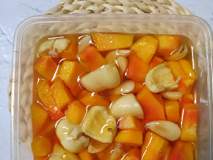 Langkah Mudah untuk Menyiapkan Asinan Pepaya Salak yang Bisa Manjain Lidah