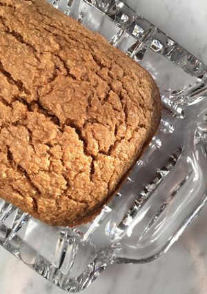 Una foto de Budín de banana saludable🍌sin harinas refinada, azúcar ni aceite!