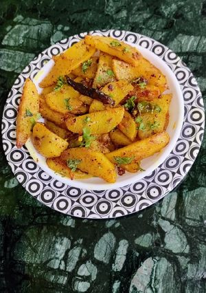 A picture of Schezwan Potatoes /Mustang Aloo fry/Nepali Timur Aloo Masala.