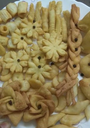 कचरी (kachri chana dal ke pakode recipe in Hindi) रेसिपी मुख्य फोटो
