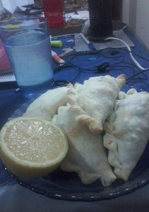 Una foto de Empanadas de pollo