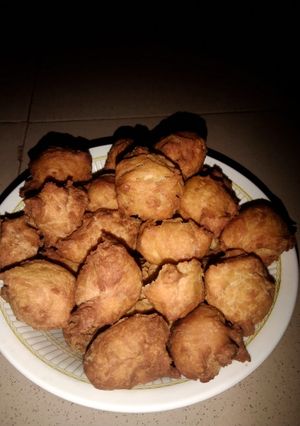 A picture of Nigerian buns.