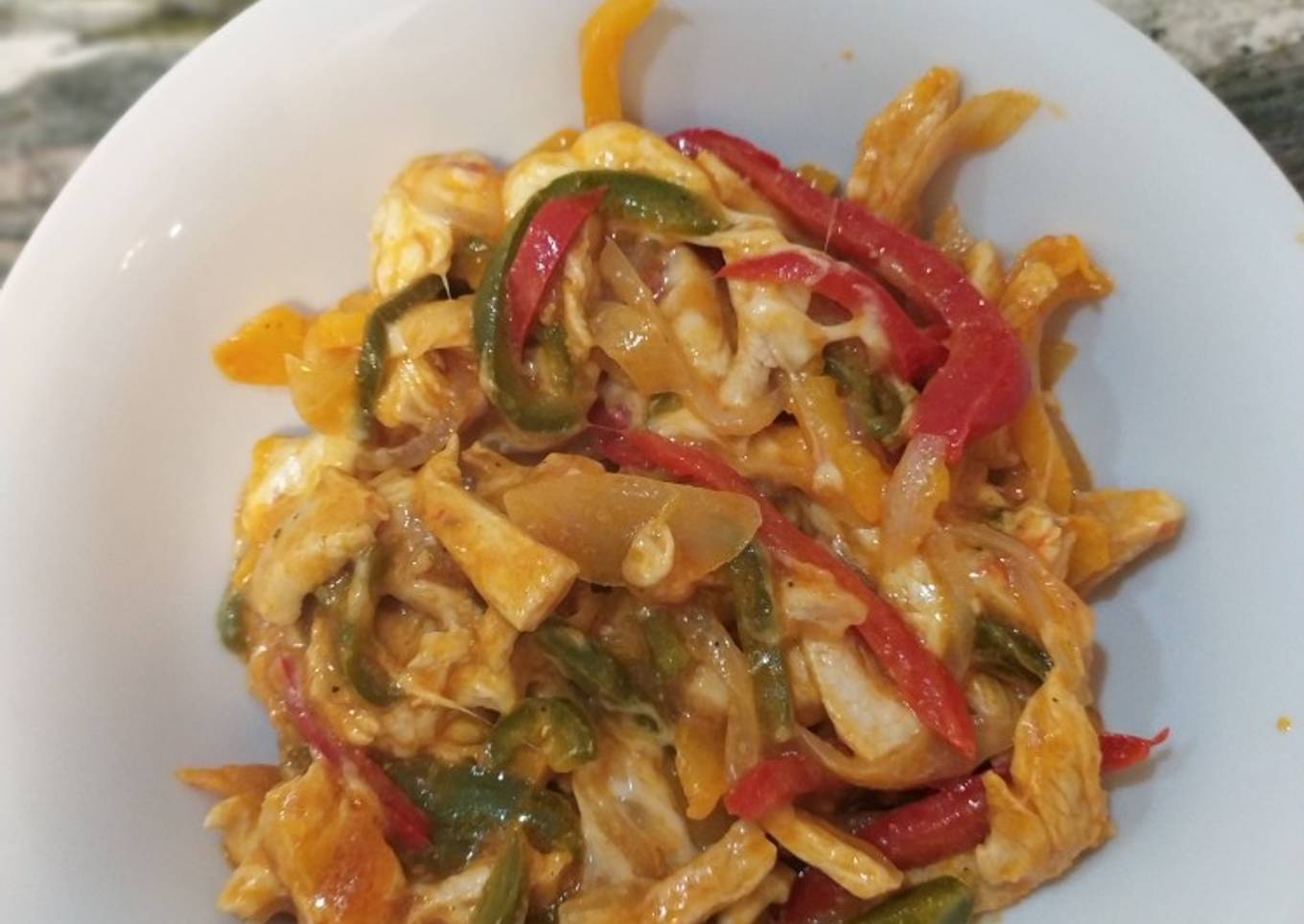 Fajitas de pollo y verduras