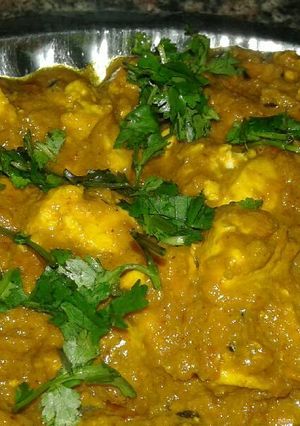 शाही पनीर (Shahi paneer recipe in hindi) रेसिपी मुख्य फोटो