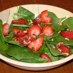 Strawberry Spinach Salad A picture of Strawberry Spinach Salad.