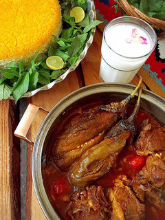 عکسی از دستور خورشت بادمجان