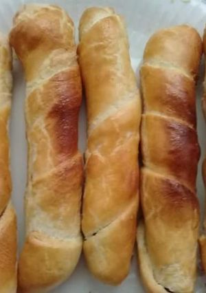 A picture of Vienna sausage roll.