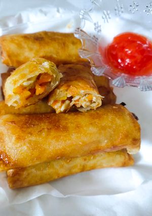 Foto resep Lumpia (ayam,wortel,kentang)