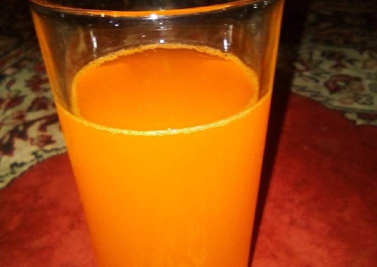 Simple Way to Prepare Any-night-of-the-week Carrot juice 😋😋
