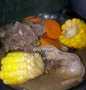 Langkah Gampang Menyiapkan Resep Sop tulang sapi campur jagung dan wortel Anti Ribet, Enak