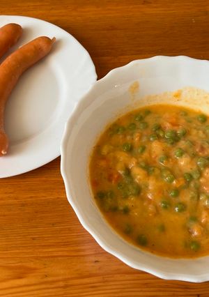 Finomfőzelék virslivel recept fotója