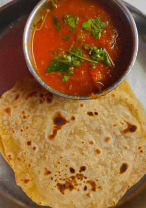 தக்காளி தொக்கு (tomato thokku) (Thakkaali thokku recipe in tamil) செய்முறை முக்கிய புகைப்படம்