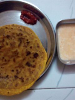 આલુ પરોઠા (Aloo Parotha Recipe In Gujarati) રેસીપી મુખ્ય ફોટો