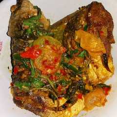 รูปของ Bandeng bumbu kemangi