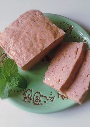 Hình của món Thịt GÀ đóng hộp (Homemade Chicken Luncheon).