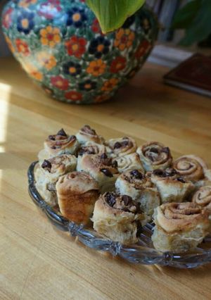 A picture of Chocolate cinnamon buns.