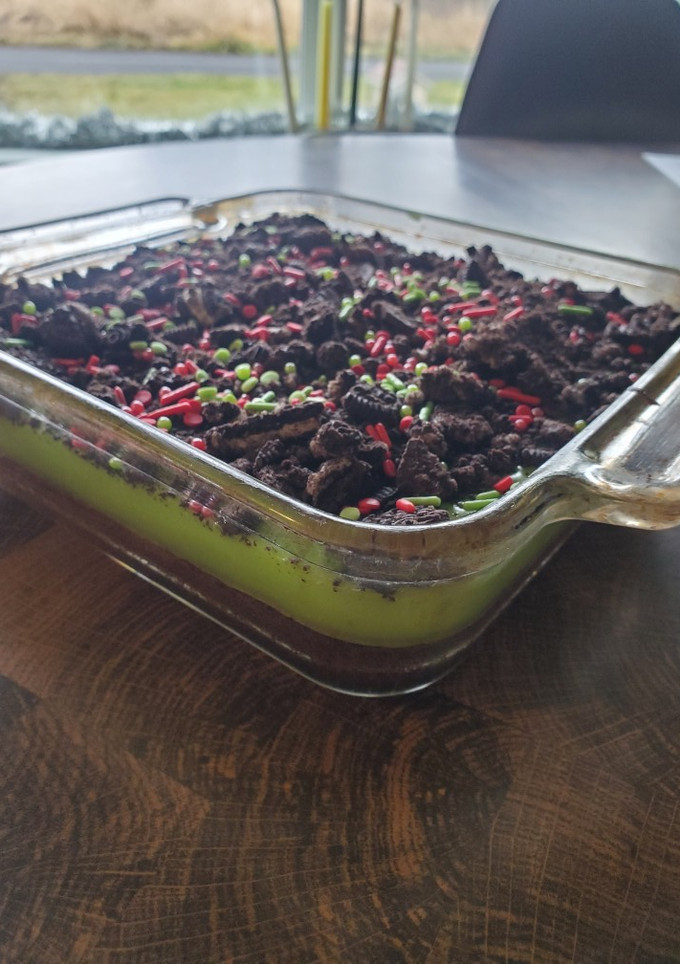 A picture of Cimara's grinch brownies.