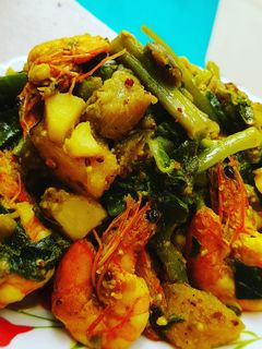 পুঁই চিংড়ি (pui chingri recipe in Bengali) রেসিপির প্রধান ছবি