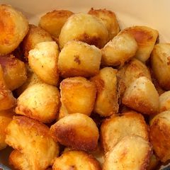 A picture of Roast Potatoes made for only the best.