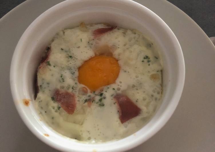 How to Make Perfect Oeufs cocotte chèvre jambon cru
