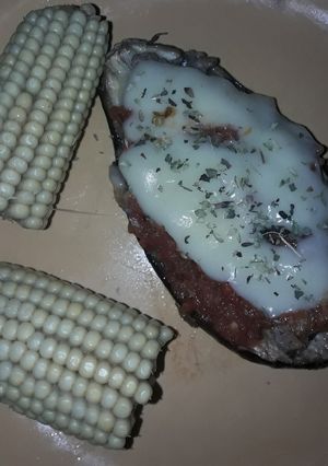 Una foto de Berenjena rellena 🍆