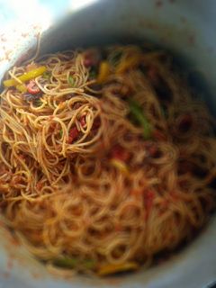 A picture of Stir fry spaghetti.
