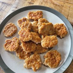 A picture of Chicken Prawn cake.