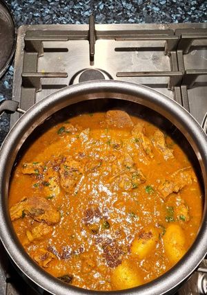 A picture of Lamb curry.