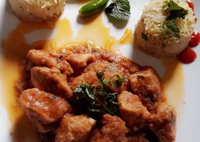 Butter chicken with garlic Rice