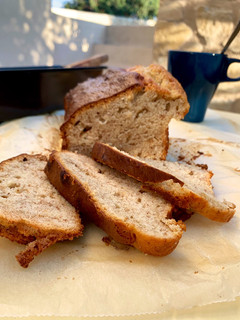 Una foto de Bizcocho de plátano en Thermomix muy fácil ¡para hacer con los peques!