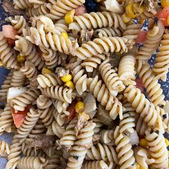 A picture of Tinned mackerel pasta salad with halloumi.