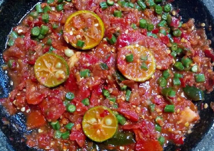 Resep Sambal Mentah Mantap / Sambal Tomat Mentah Resep ...