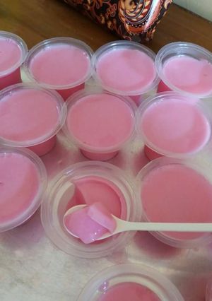 Foto resep Puding buah naga/ puyo