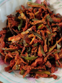 கிரிஸ்பி வெண்டைக்காய் பிரை (Crispy vendaikkaai fry Recipe in Tamil) செய்முறை முக்கிய புகைப்படம்