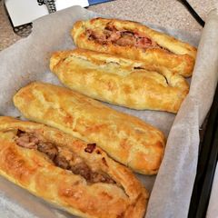 A picture of Sausage, Bacon & Cheese Bakes.
