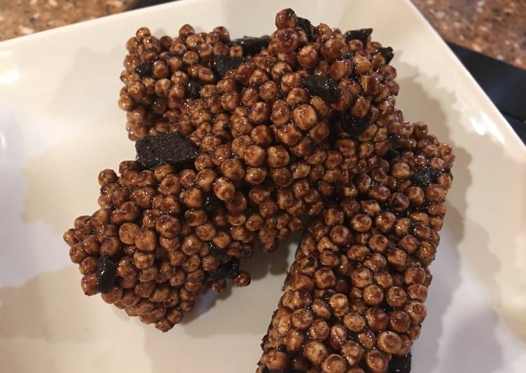 Simple Way to Prepare Chocolate Oreo Krispie Bar