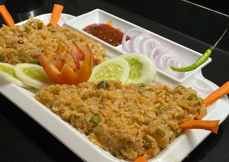 How to Prepare Ultimate Veg Schezwan Fried Rice
