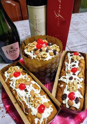 Una foto de Pan dulce y budines navideños