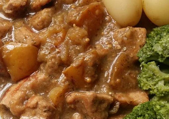 Vickys Pork & Apple Casserole, GF DF EF SF NF Recipe