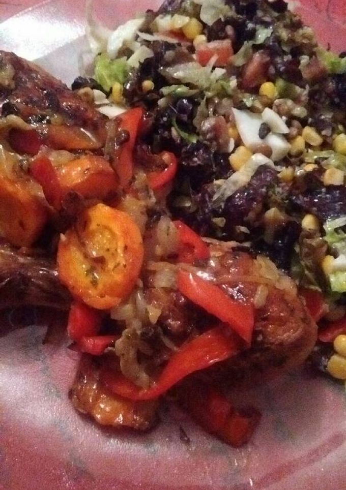 Una foto de "Pollo al horno con Ensalada"