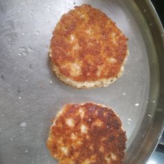 A picture of Paneer cheese cutlet.