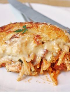 Una foto de Spaghetti con secreto al horno