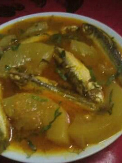 লাউ দিয়ে ছোট মাছ রান্না রেসিপির প্রধান ছবি