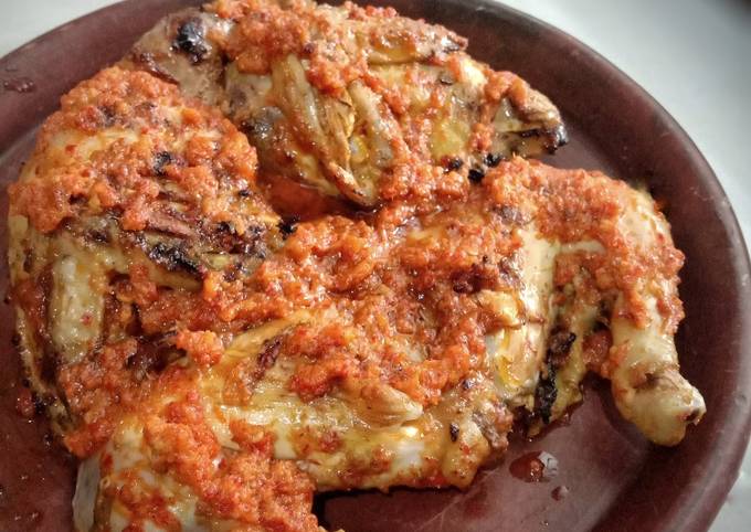 Resep Ayam Bekakak Oleh Rini Damayanti Aqeeshas Kitchen Cookpad