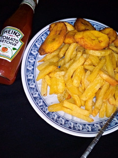 Soyayyan dankali d plantain ainihin hoton girkin