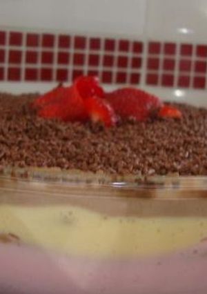 Foto de Pavê napolitano 😋🤎🤍💖