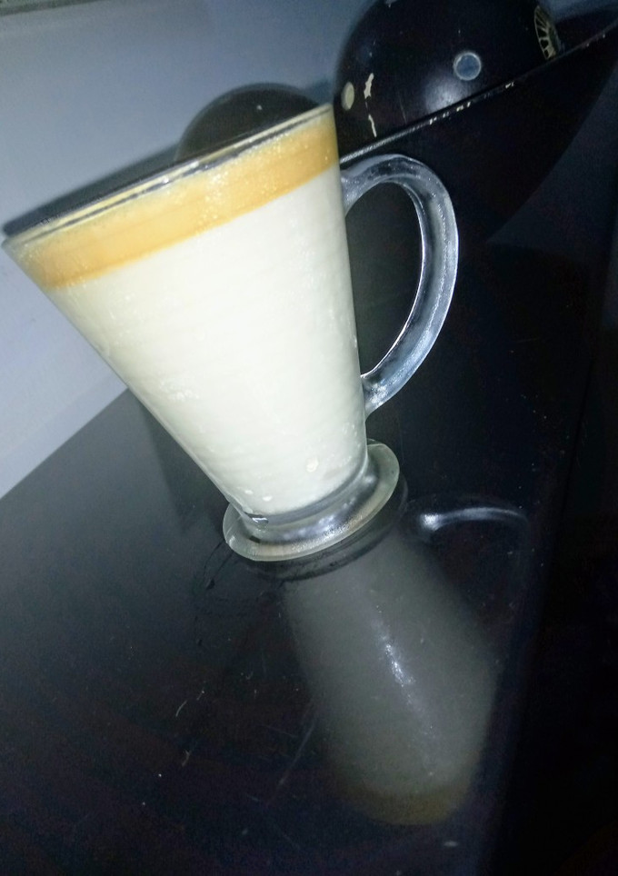 A picture of Dalgona coffee🍺.