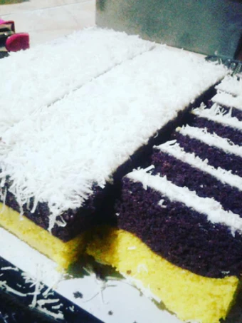 Langkah Gampang Membuat Resep Bolu singkong lapis bolu ubi ungu yang Lezat Sekali Anti Ribet, Uenak Banget